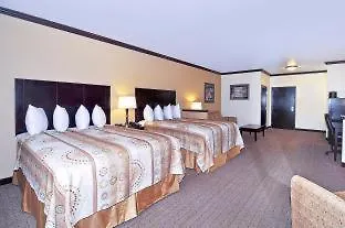 Best Western Plus Royal Mountain Inn & Suites Athens