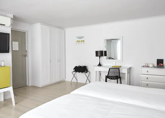 La Splendida Hotel By Newmark Cape Town