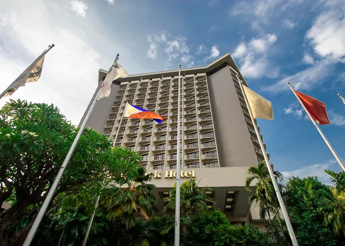 Century Park Hotel Manille