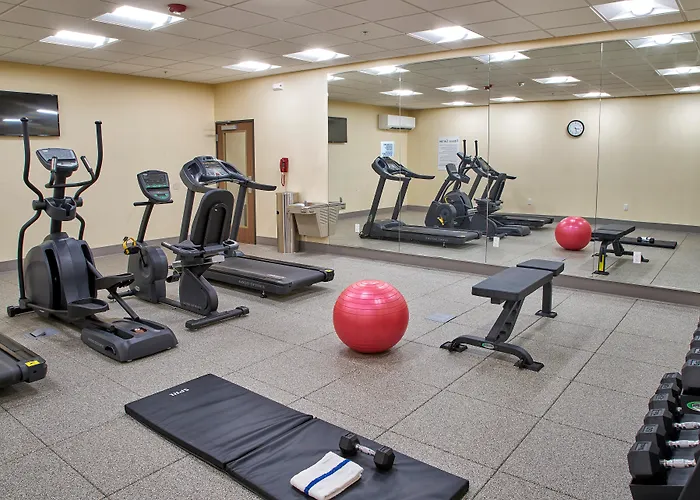 Holiday Inn Express & Suites Claremore By Ihg