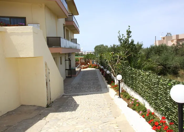 Triton Garden Hotel Malia