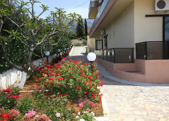 Triton Garden Hotel Malia