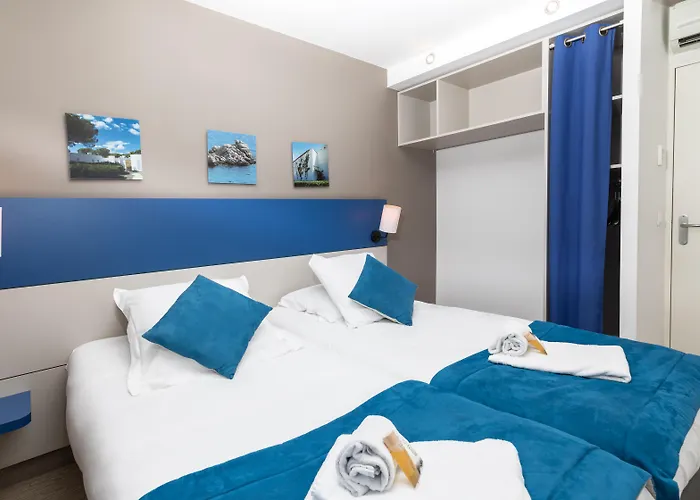 Hotel Sowell Family Riviera à Saint-Raphaël