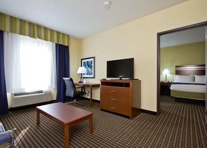 Holiday Inn Express Hotel y Suites Denver East Peoria Street