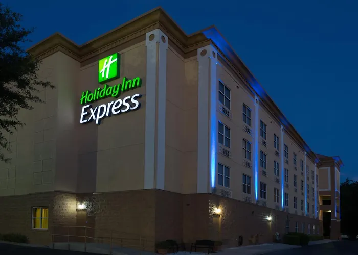 Holiday Inn Express & Suites Plant City By Ihg