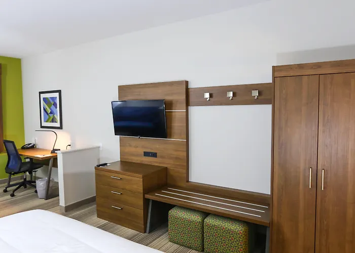 Holiday Inn Express & Suites - Houston Iah - Beltway 8 By Ihg Aldine
