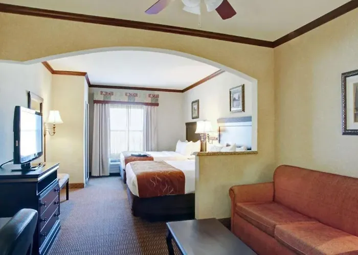 Comfort Suites University Drive College Station