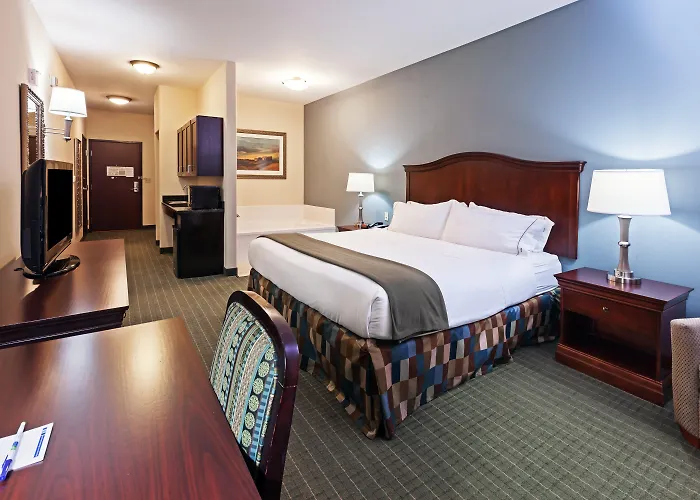 Holiday Inn Express Hotel & Suites Henderson - Traffic Star By Ihg