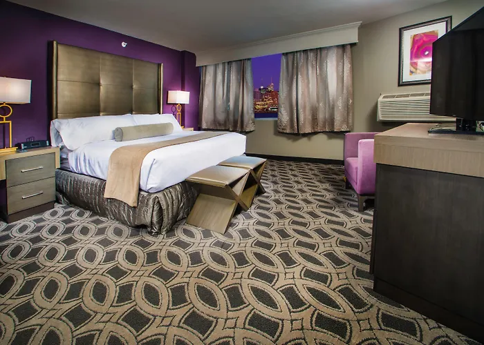 Crowne Plaza Saddle Brook By Ihg Hotel