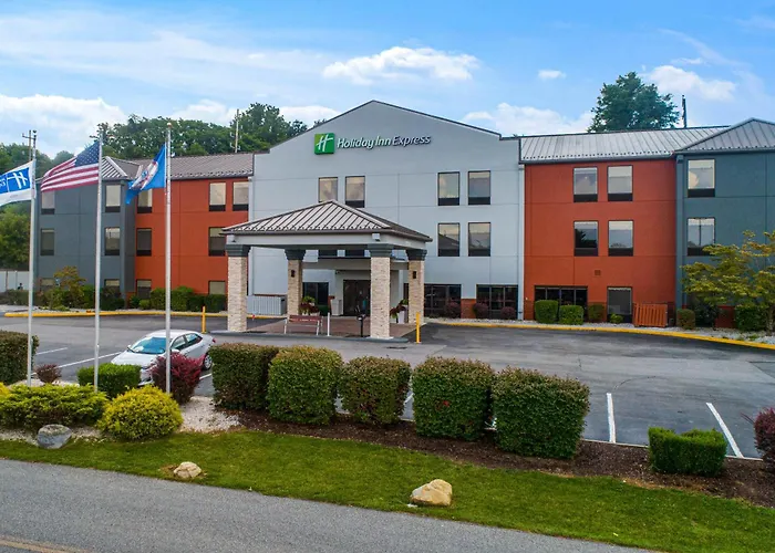 Holiday Inn Express Dublin By Ihg