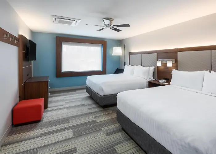 Holiday Inn Express & Suites West Plains Southwest By Ihg