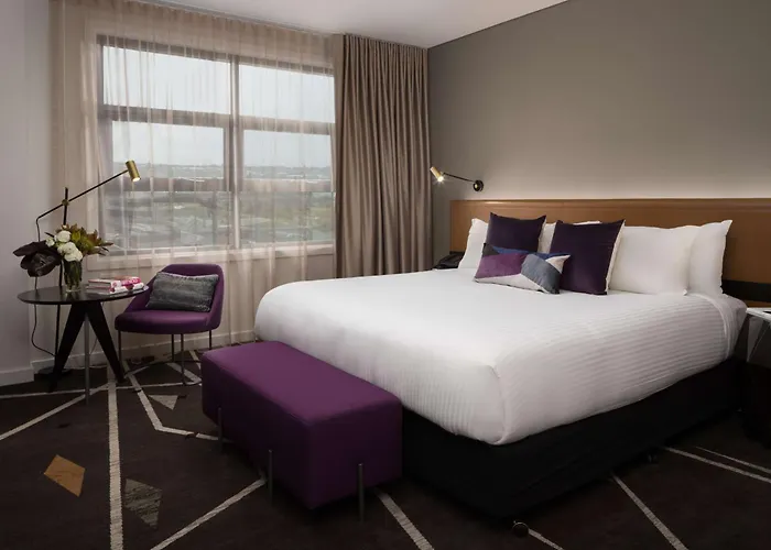 Rydges Campbelltown Hotel