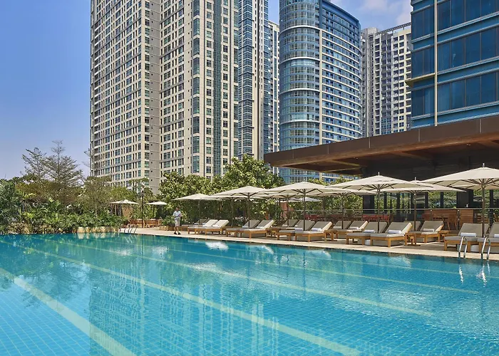 Grand Hyatt Manila Hotel Taguig