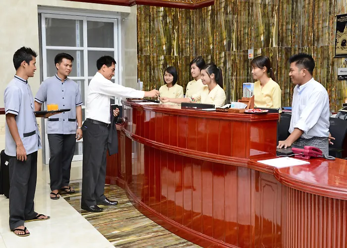 Hotel Grand United - Ahlone Branch Yangon