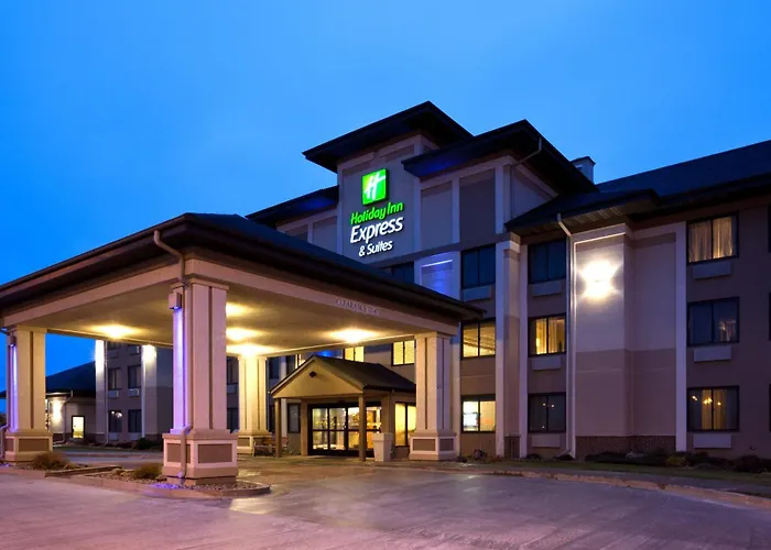 Holiday Inn Express & Suites - Worthington By Ihg