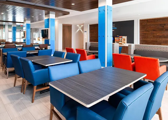 Holiday Inn Express & Suites - Elko By Ihg