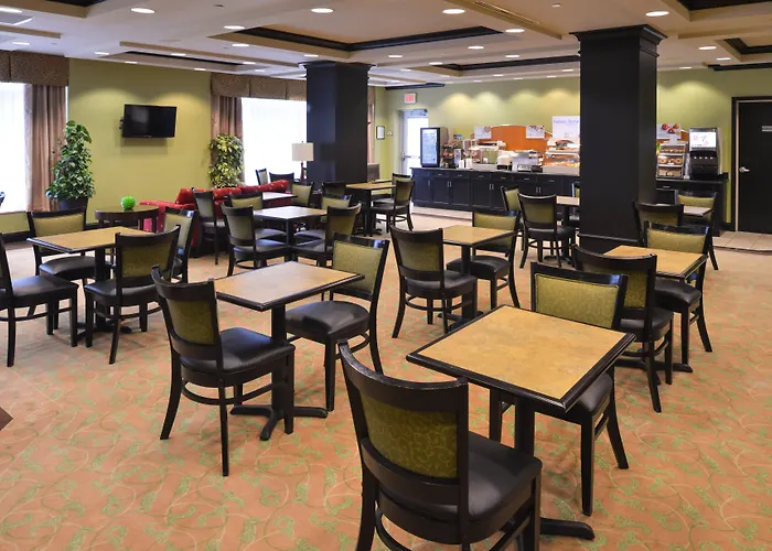 Holiday Inn Express & Suites Halifax Airport By Ihg Enfield