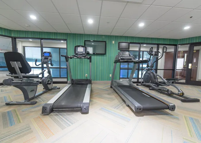 Holiday Inn Express Hotel & Suites Erie An Ihg Hotel North East