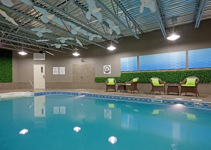 Holiday Inn Express Hotel & Suites Saint - Hyacinthe By Ihg