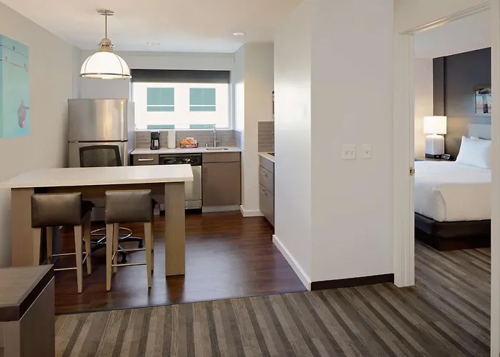 Hyatt House Irvine/John Wayne Airport Hotel