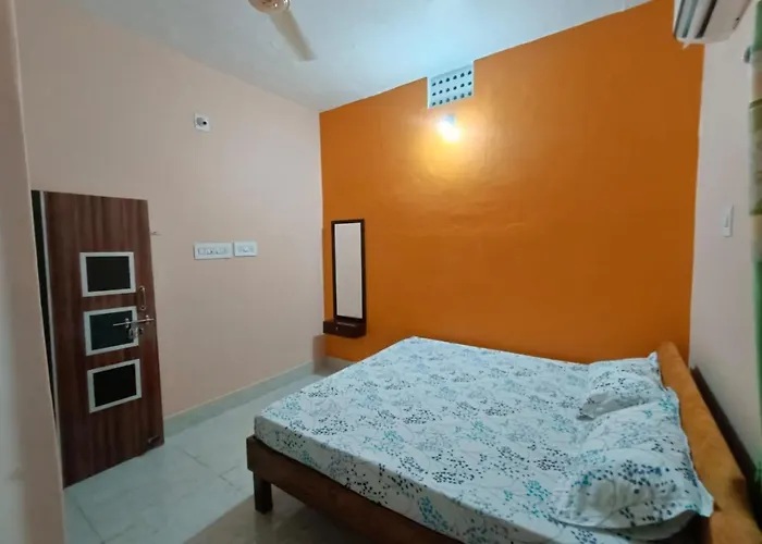 Grand Inn Lodge Puri