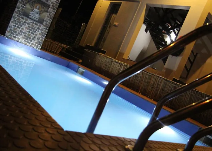 Vijay Resorts - Delux Rooms Yelagiri