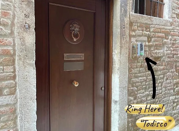 La Veneziana Boutique Rooms 2