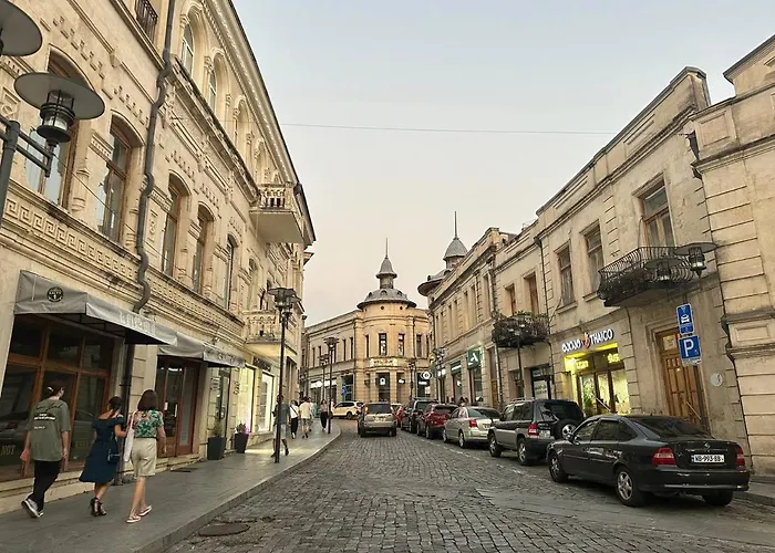 Guest House Memo At The Center Of Kutaisi