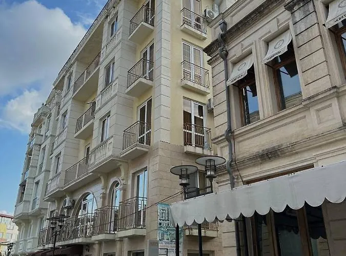 Guest House Memo At The Center Of Kutaisi