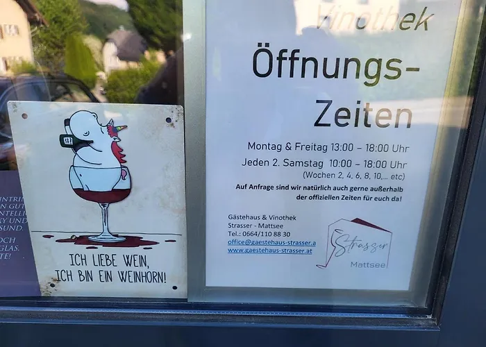 Gästehaus&Vinothek Strasser Mattsee