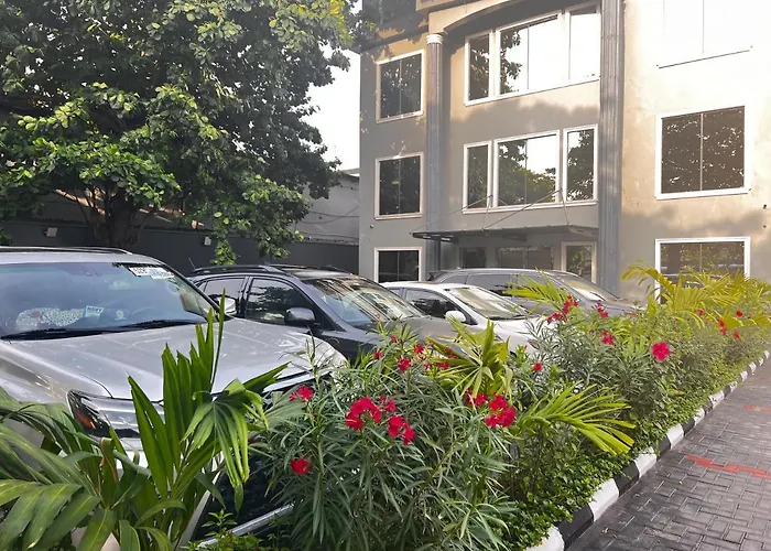 De Rigg Place Embassy Lagos