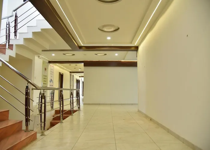 Hotel Savera Inn Morbi