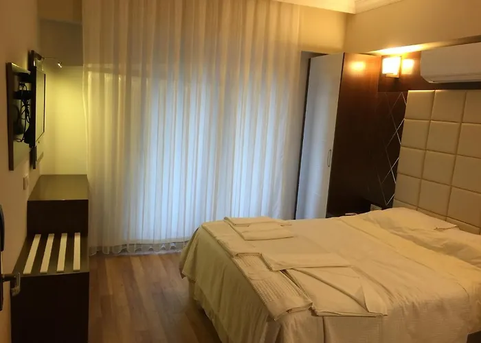 Yuvarlakcay Çınar Butik Otel Köyceğiz