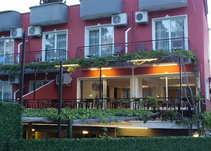 Avalon Otel Kuşadası