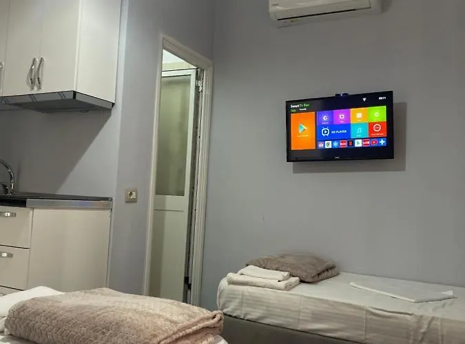 Castel Tirana Aparthotel