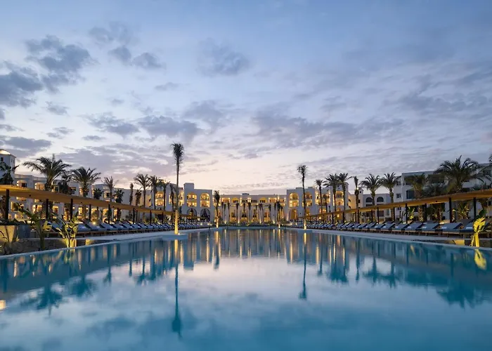 Serry Beach Resort Hurghada