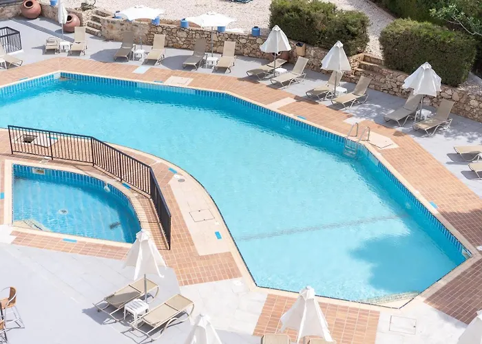 Flora Hotel Apartments Protaras