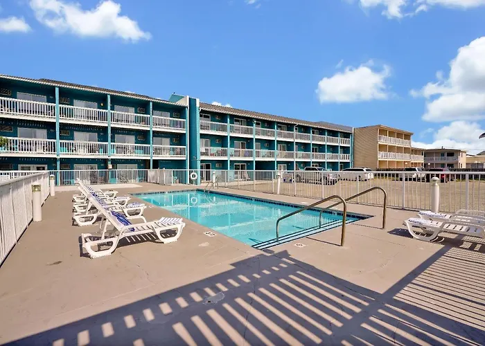 Admiral'S Quarters Motel Kure Beach