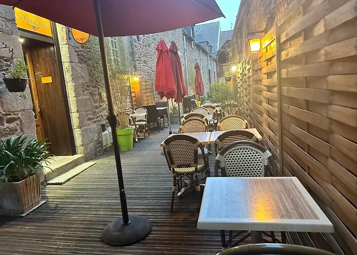 Chez LOUISETTE chambre Dinan