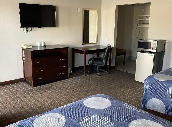 New Budget Inn Eaton