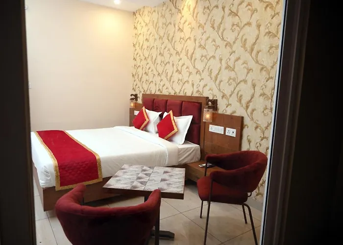 Hotel Singla Residency Kangra