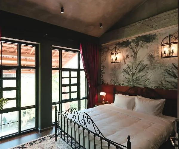 The Chum Boutique Hotel Hue