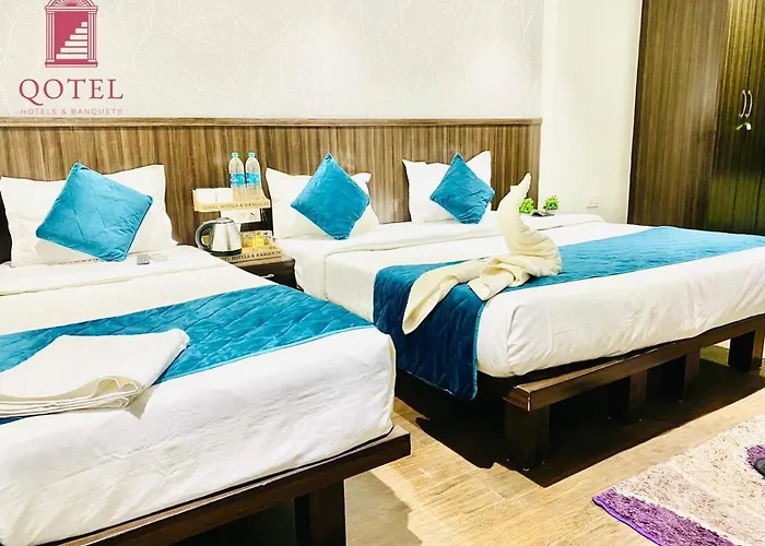 Qotel Hotel Rajouri Garden I Near Metro I Spacious Rooms I Friendly Staff I Most Preferred Hotel In Rajouri New Delhi