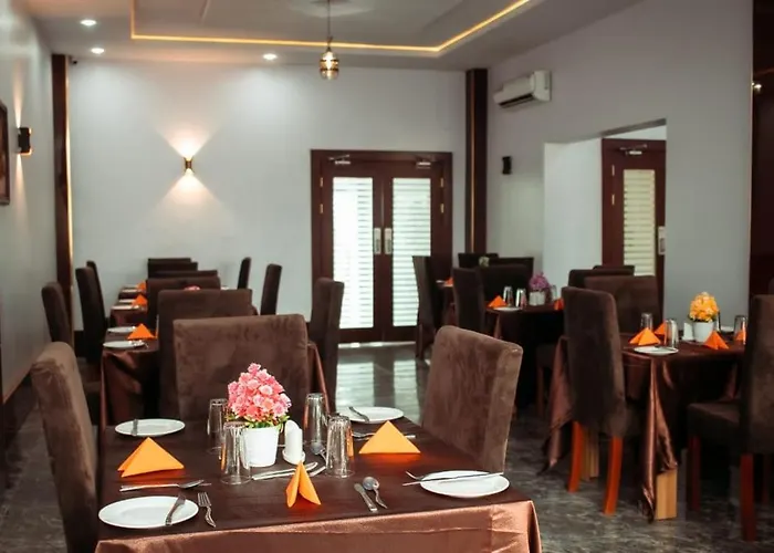 De Baylux Hotel & Suites Lagos