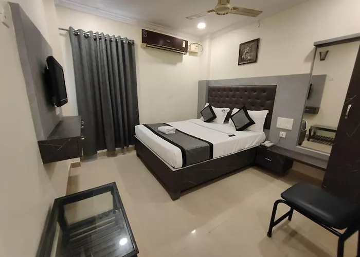 Hotel Vighneshwara Inn Vijayawada