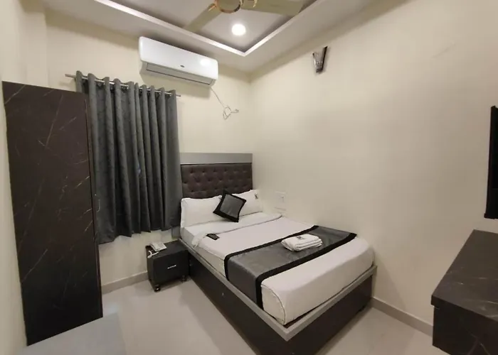 Hotel Vighneshwara Inn Vijayawada