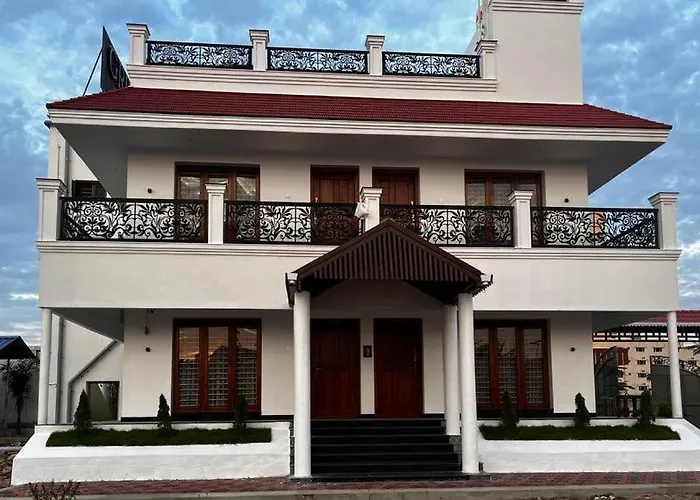 Grb Resort Tiruchchendur