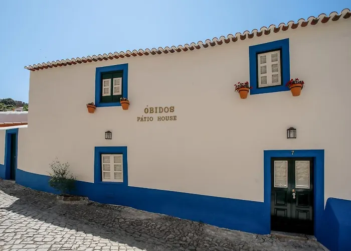 Obidos Patio House Bed & Breakfast