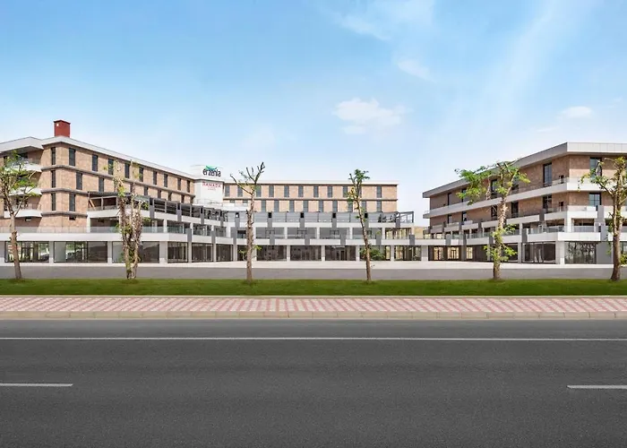 Ramada Plaza By Wyndham Batman Otel