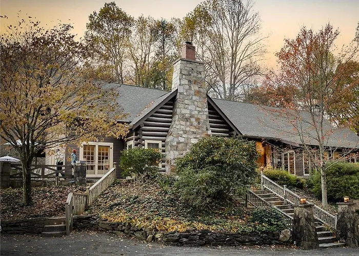 Snowbird Mountain Lodge - All-Inclusive Adventure Robbinsville